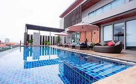 Mintra Hotel Vientiane